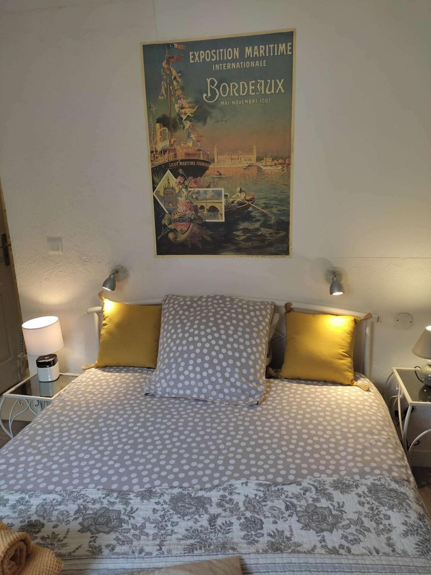B&B Le Miroir Aux Fees ボルドー エクステリア 写真