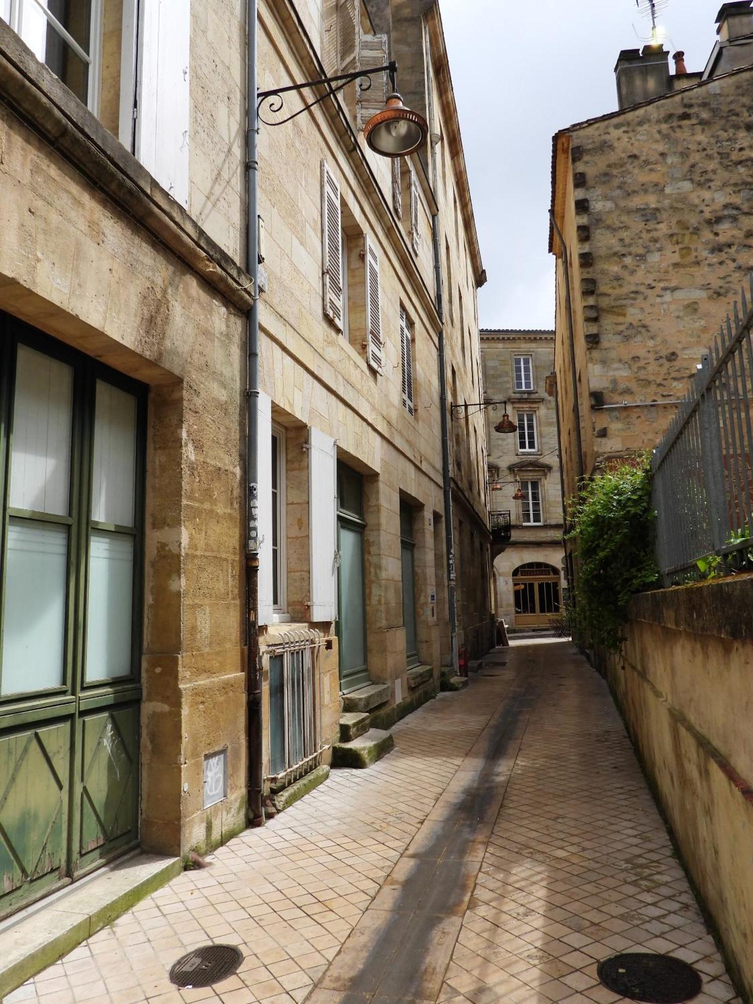 B&B Le Miroir Aux Fees ボルドー エクステリア 写真